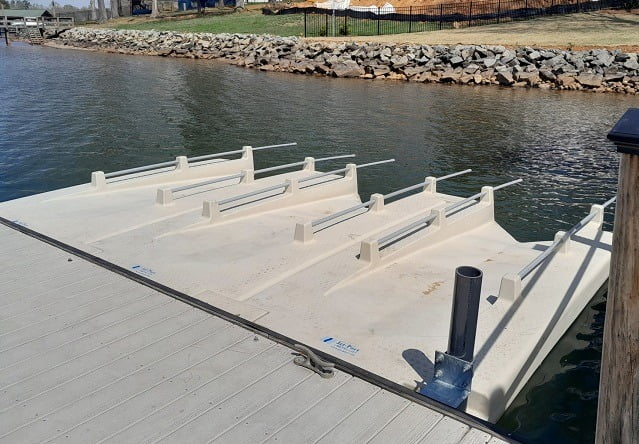 triple kayak dock linked